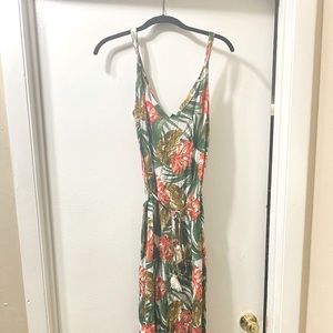 Forever 21 size small floral maxi dress